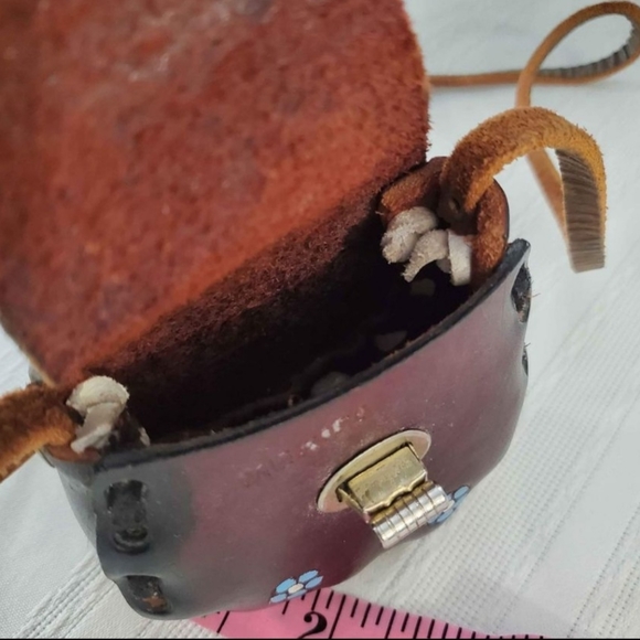 Vintage Genuine Leather Floral Embossed Tooled Hand Painted Mexican Mini Bag - Picture 6 of 8